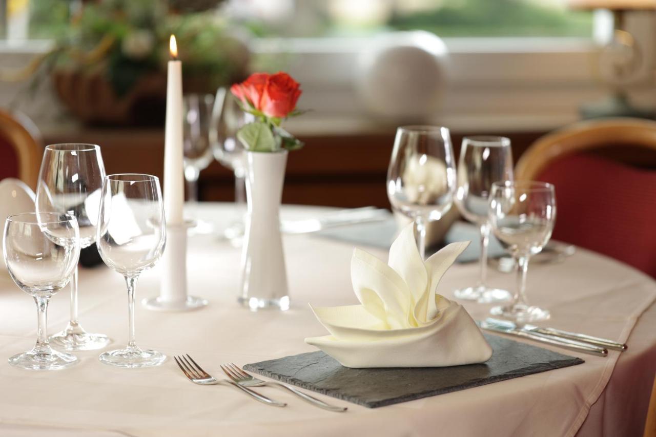 Hotel Restaurant Fischer レムシャイト エクステリア 写真