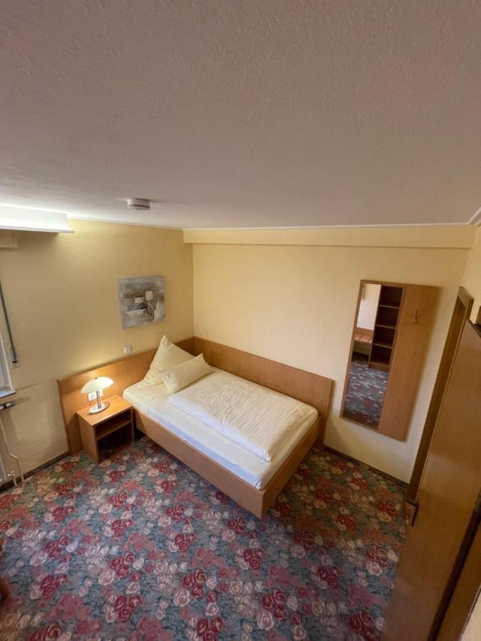 Hotel Restaurant Fischer レムシャイト エクステリア 写真
